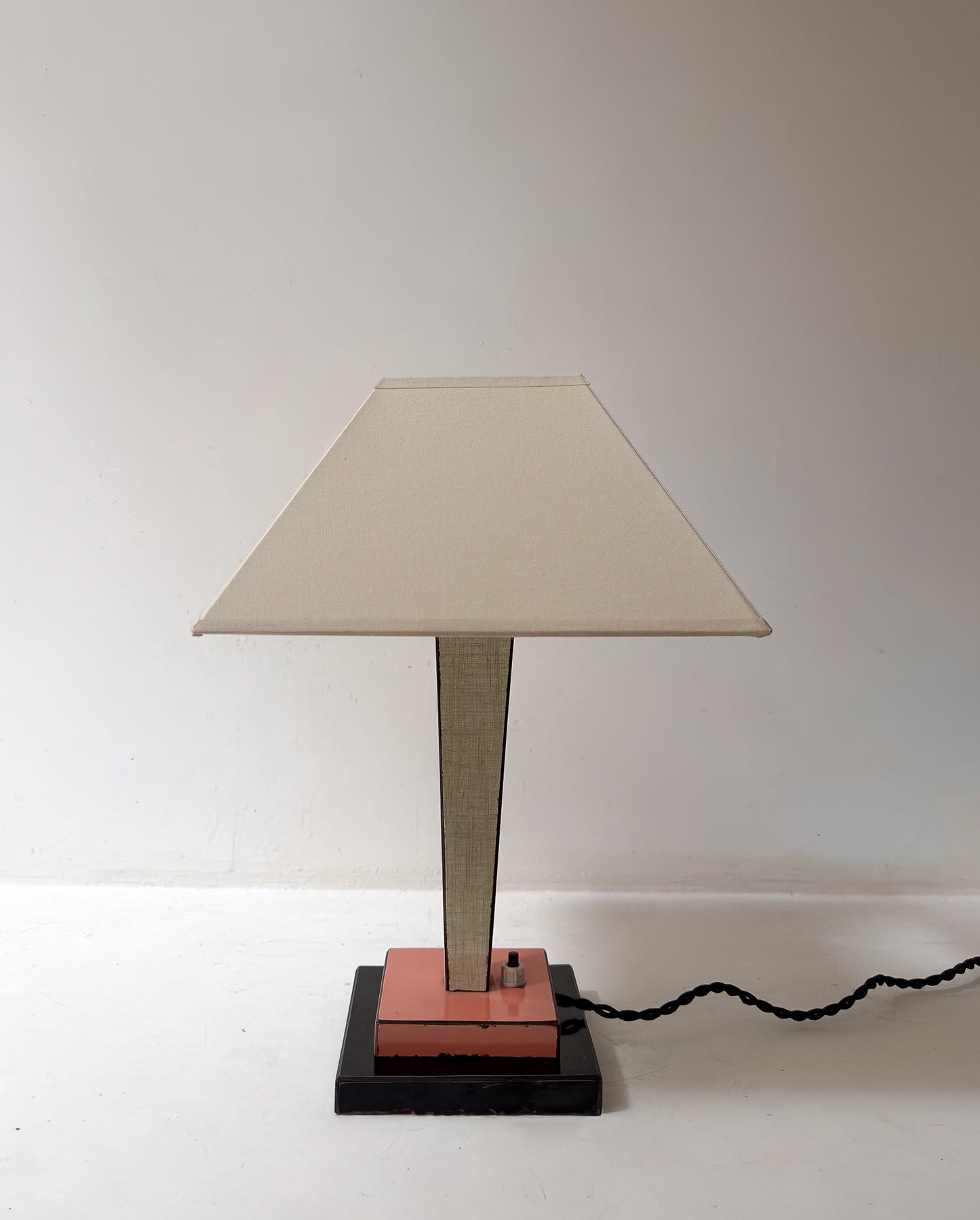 LAMP C1950