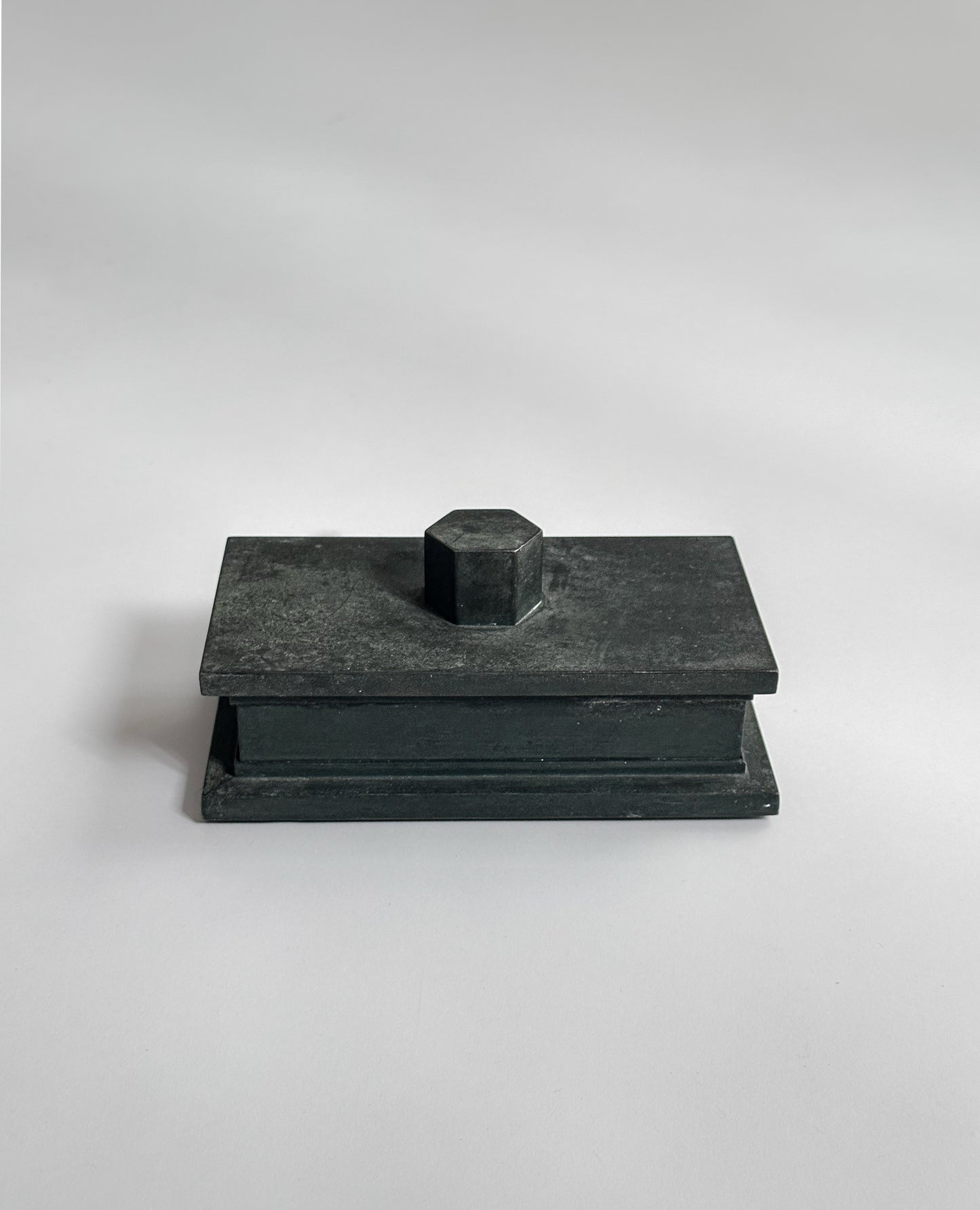 METAL BOX C1930