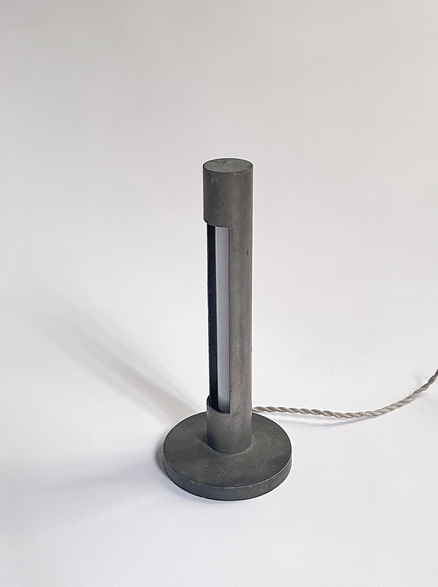 LAMP C1930